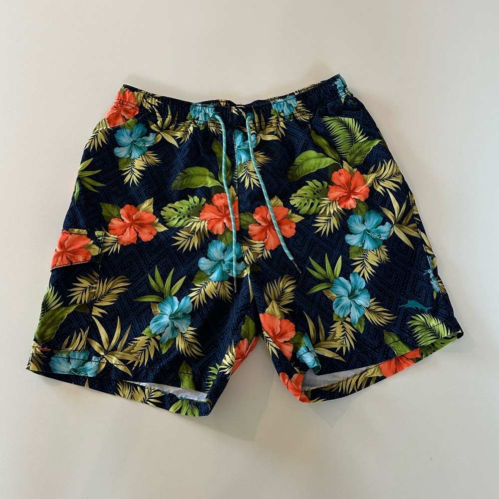 Tommy Bahama Men’s Relax Board Shorts Size Medium